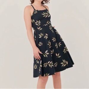 Pact Organic Cotton Fit & Flare Floral Dress Size M Dark Romantic Feminine